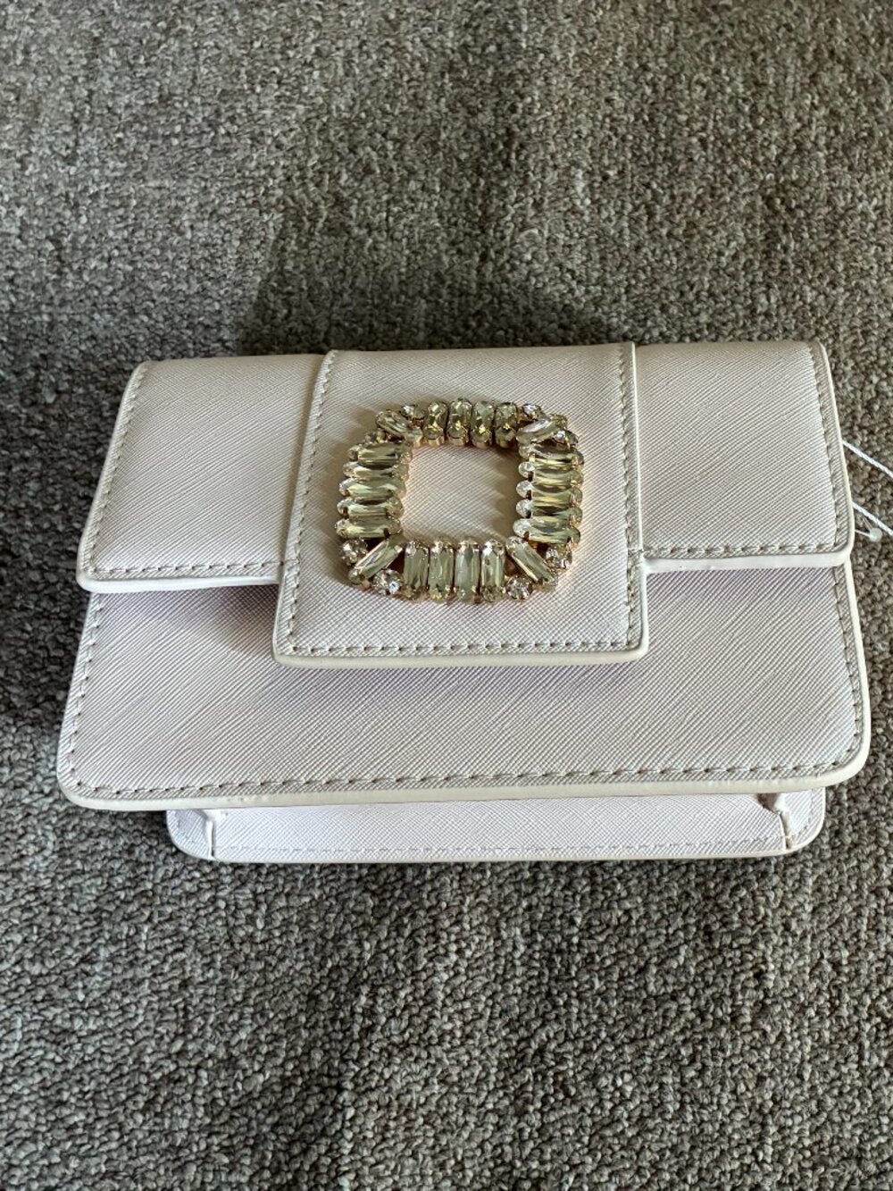 Jewel Badgley Mischka Gold Chain Evening Purse